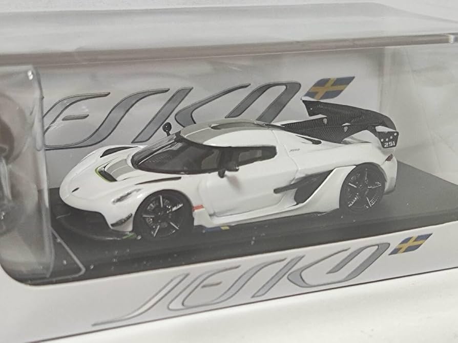 Amazon | CM Model 1/64 Koenigsegg Jesko Pearl White [CM64